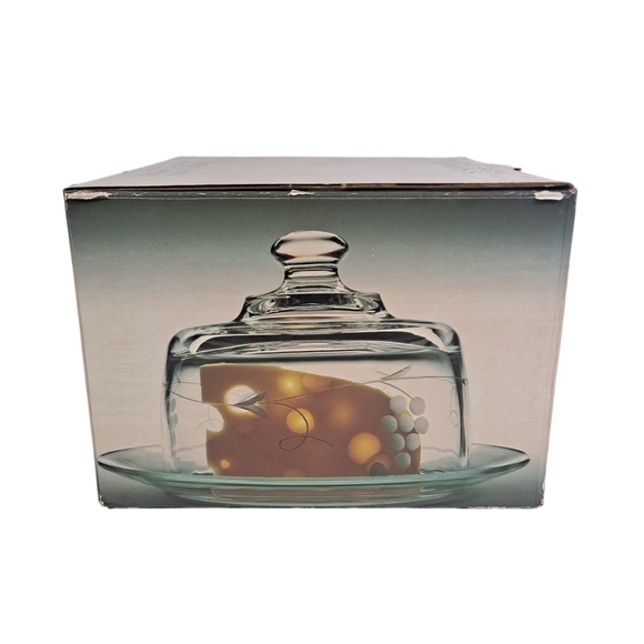 Vintage Susquehanna Etched Glass Cheese Server With Original Box Hand Carved - Picture 11 of 15